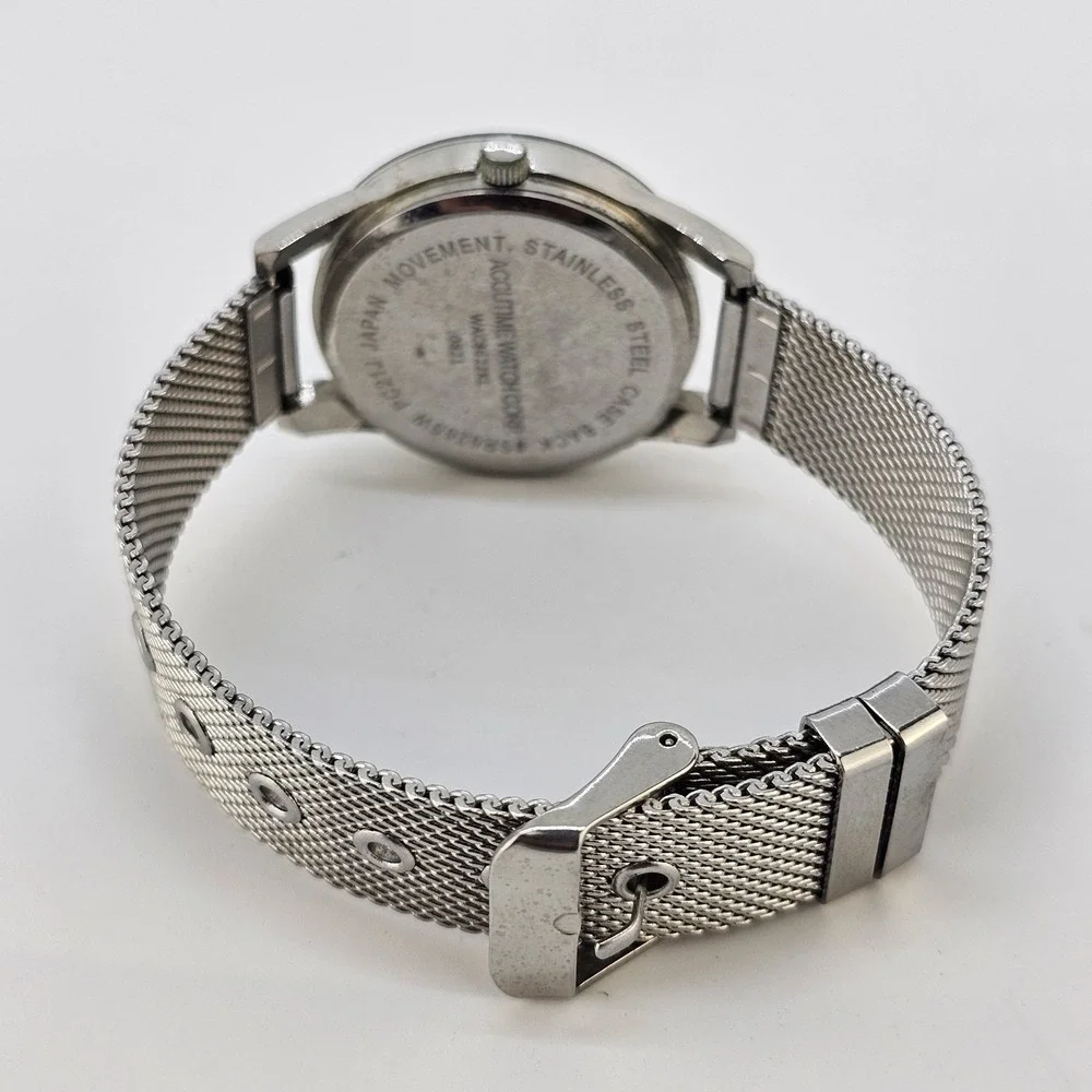 Minimalist Women's Analog Watch 34MM Gray Dial Gray Mesh Bands NEW‎ Battery